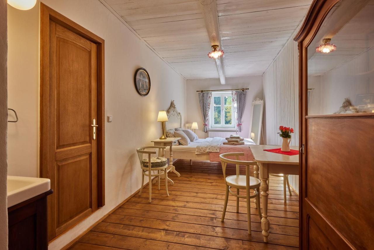 POD SVATOU ANNOU - penzion a kavárna Horní Maršov Exterior foto