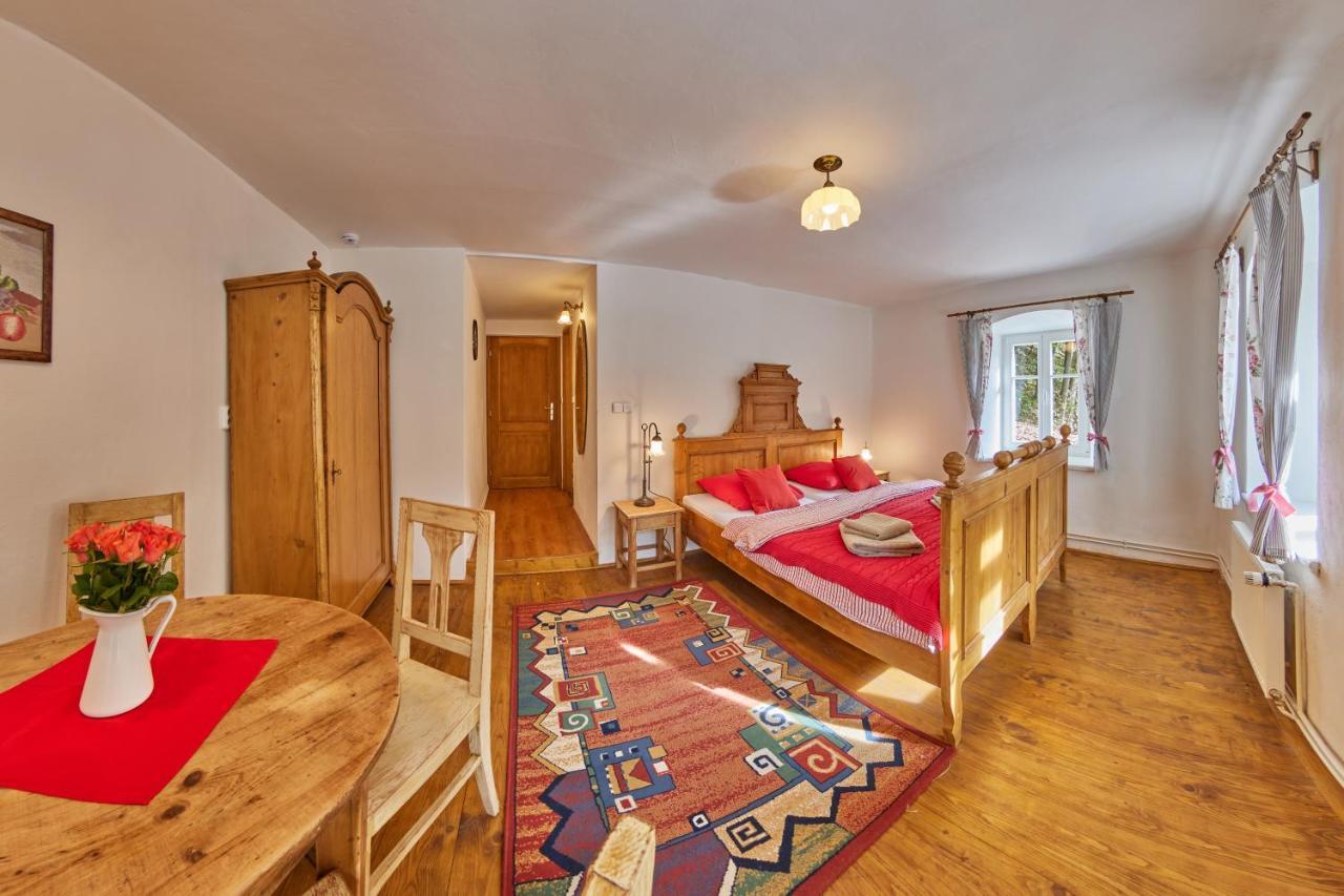 POD SVATOU ANNOU - penzion a kavárna Horní Maršov Exterior foto
