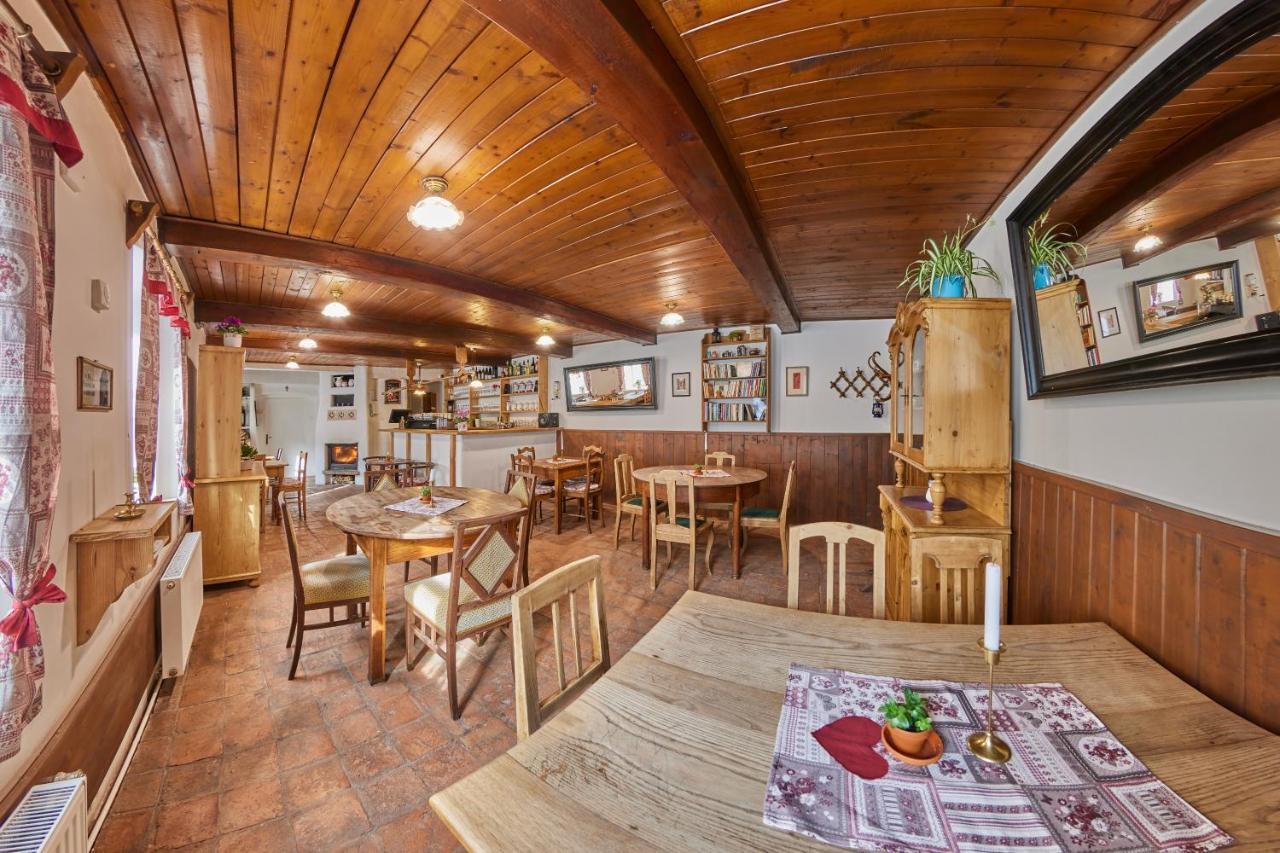 POD SVATOU ANNOU - penzion a kavárna Horní Maršov Exterior foto